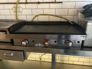 Plancha de hostelería profesional