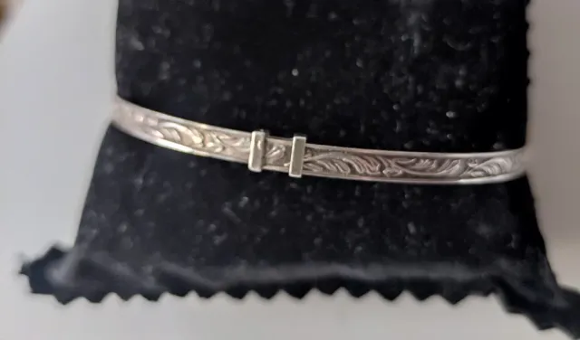 Pulseras de plata de ley