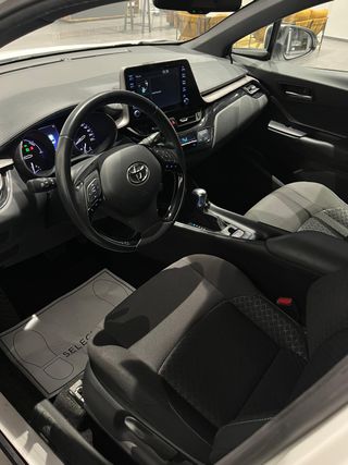 TOYOTA C-HR 1.8 125H del 2021