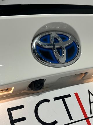 TOYOTA C-HR 1.8 125H del 2021