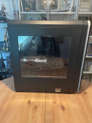 PC Gaming ASRock Negro/Plata