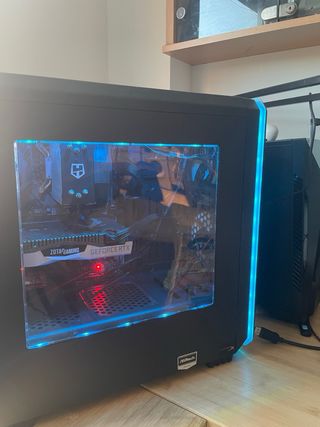 PC Gaming ASRock Negro/Plata