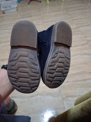 Botas niña con corazones T.21