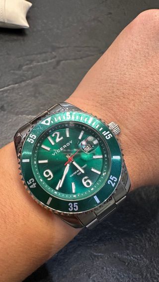 Reloj Viceroy Verde y Plateado