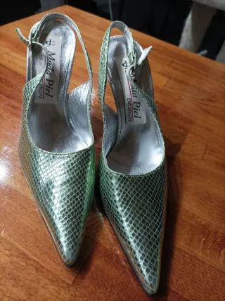 Sandalias de piel, de tacón, serpiente verde plata