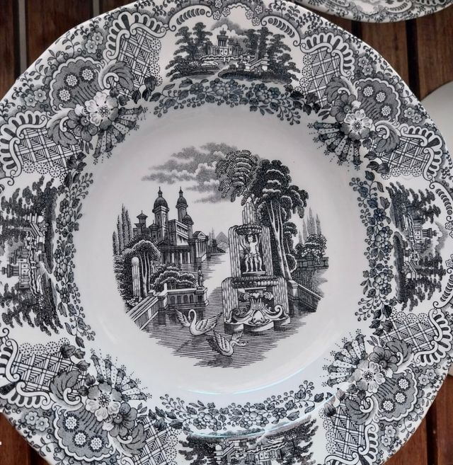 Platos hondos negro vistas  La Cartuja Sevilla