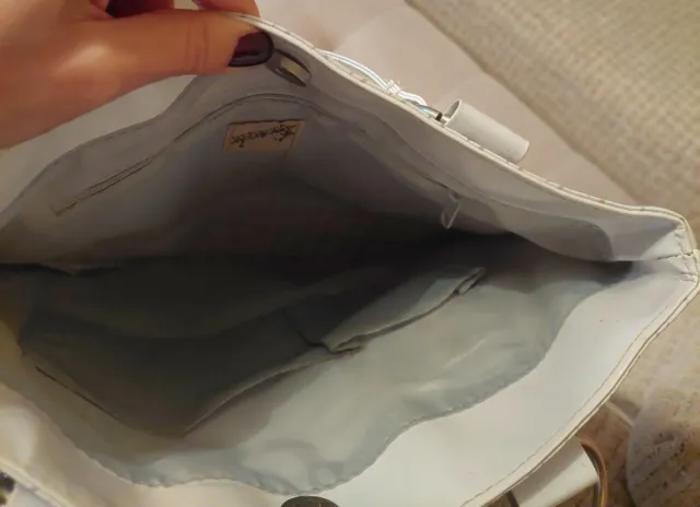 Bolso de hombro Breska plastificado