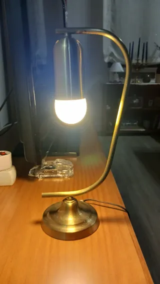 Flexo dorado de metal