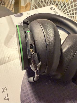 Xbox Series S + WD512 + Cuffie BT (REGALO)