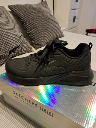 Zapatillas Skechers Street Negras