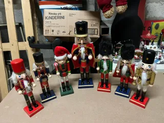 Set 7 Schiaccianoci Decorazioni Natalizie