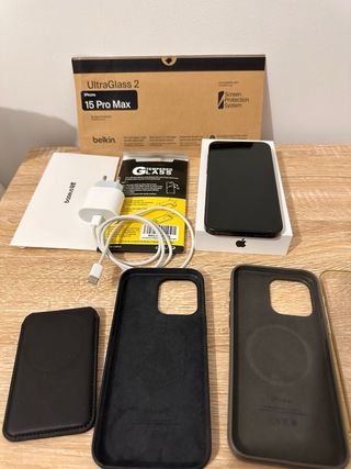 iPhone 15 Pro Max 256GB Negro/Gris