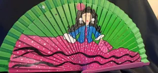 Abanicos pintados a mano