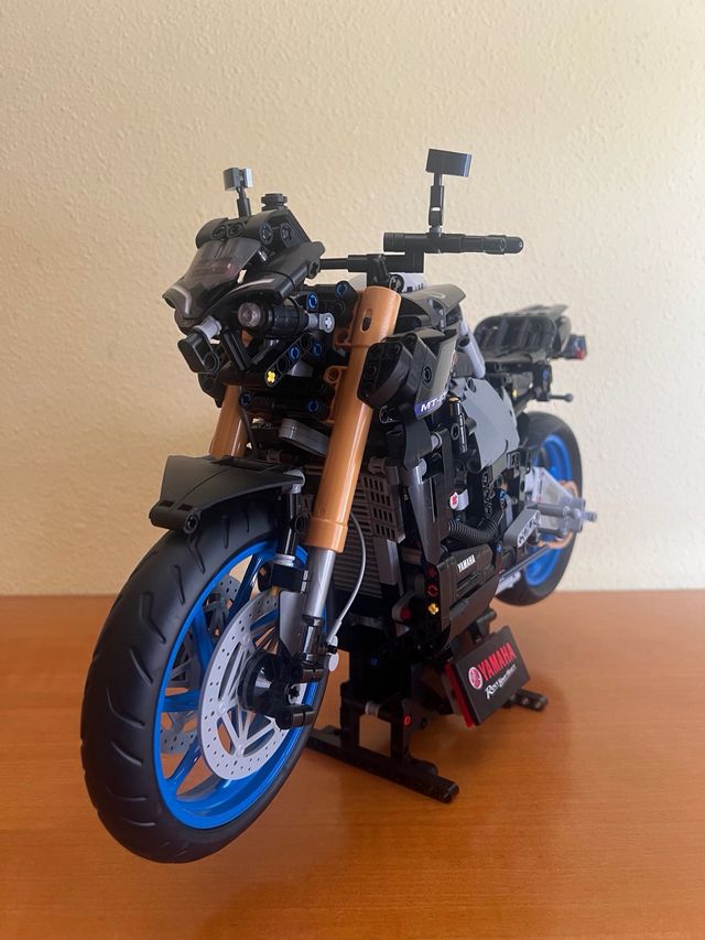 Lego Compatible Yamaha MT-10SP 42159