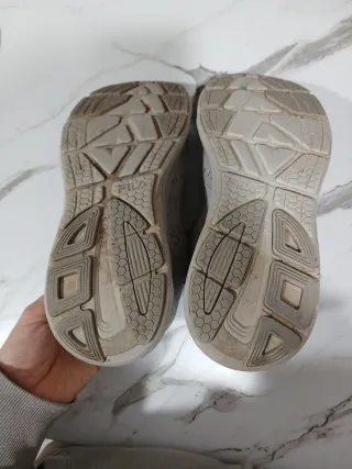 Zapatillas Fila Beige/Gris mujer 39