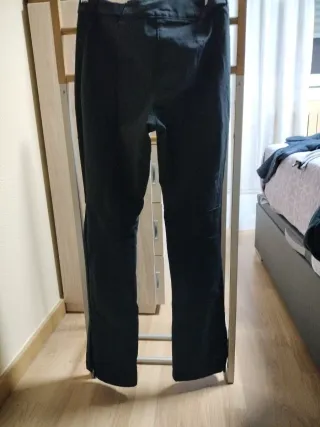 Pantalón trekking Decathlon negro