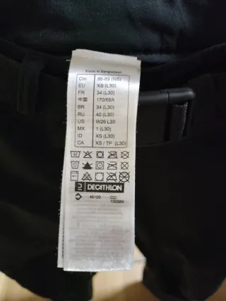 Pantalón trekking Decathlon negro