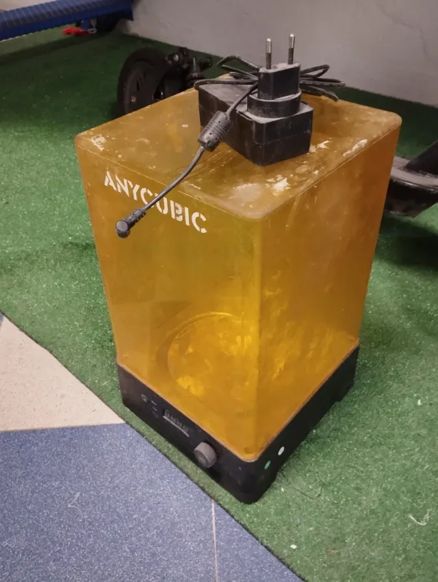 Máquina de curado Anycubic Amarilla