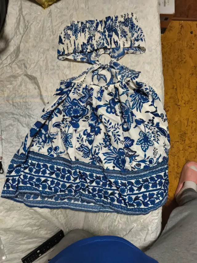 Abito estivo stampato blu e bianco