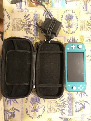 Nintendo Switch Lite Turchese