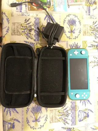 Nintendo Switch Lite Turchese