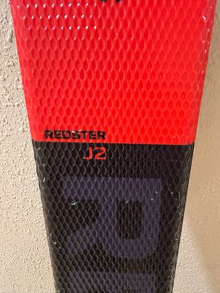 Esquís Atomic Redster J2 140 + Fijaciones L6