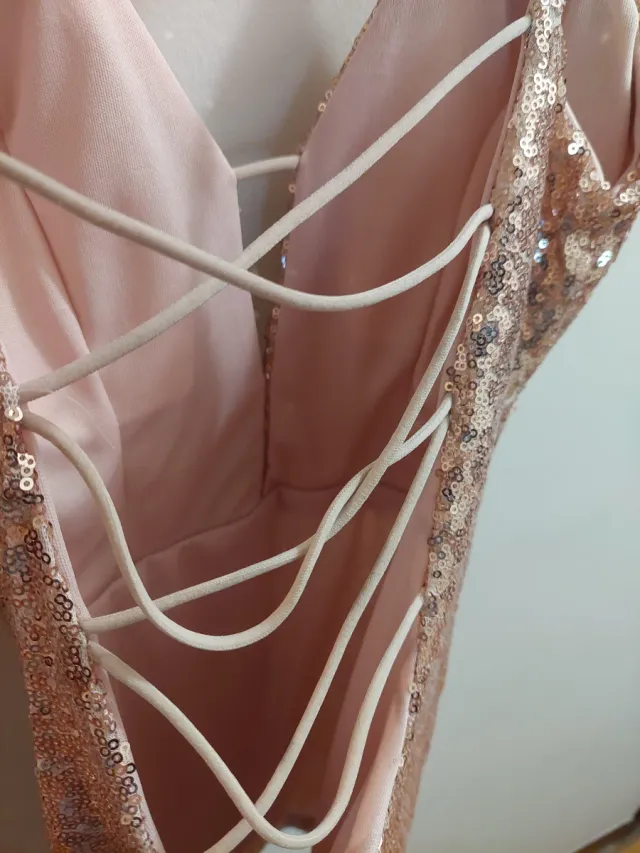 Vestido rosa lentejuelas. NUEVO