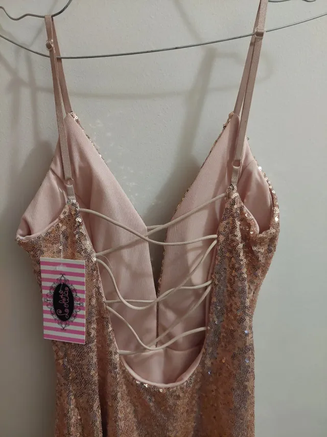 Vestido rosa lentejuelas. NUEVO