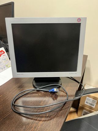 Torre Ordenador Negro Samsung