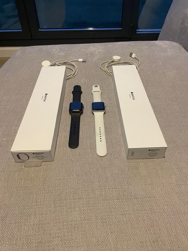 Apple Watch Series 3 38mm Negro y Blanco