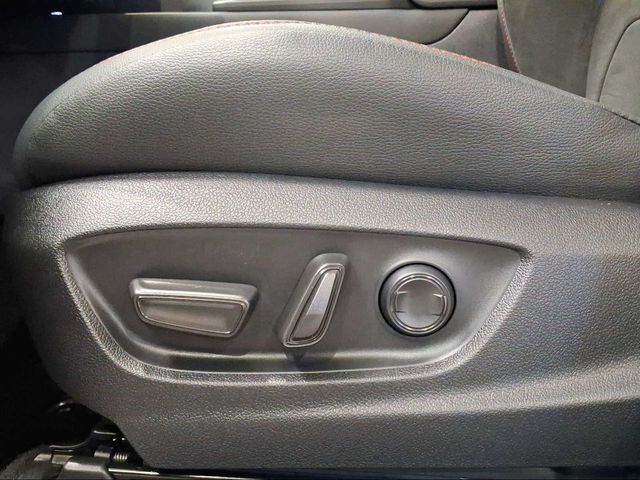 Toyota C-HR 2.0 220PH GR Sport Edition