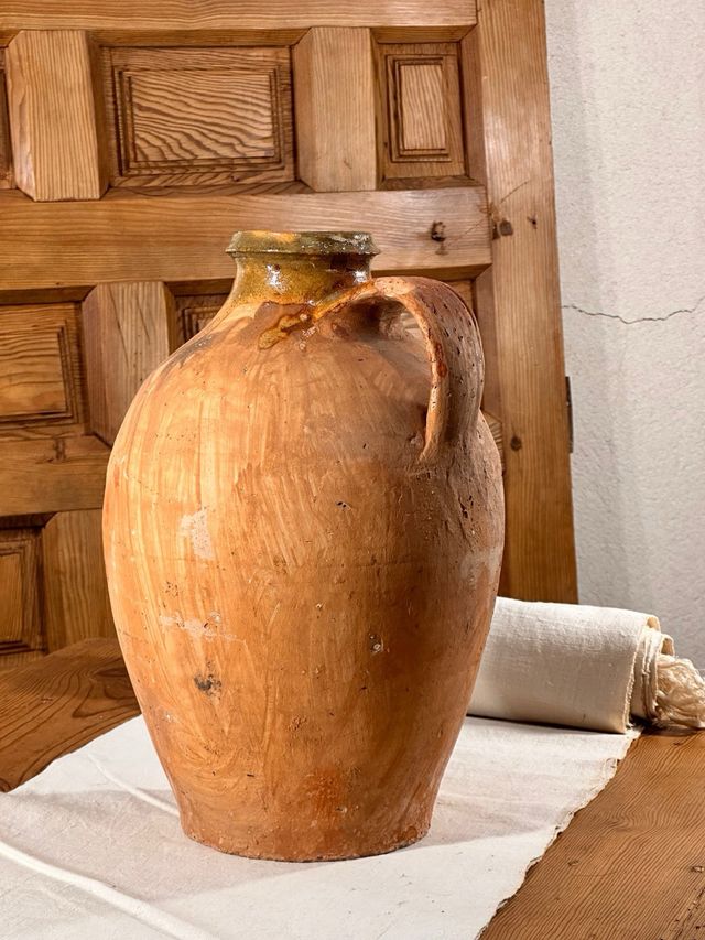 Cántaro antiguo Lastras de Cuéllar