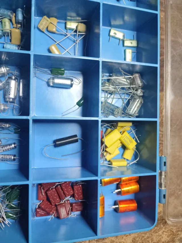 Lote componentes electrónicos varios