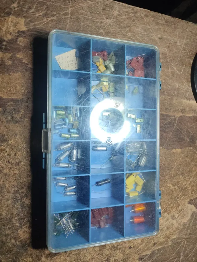 Lote componentes electrónicos varios