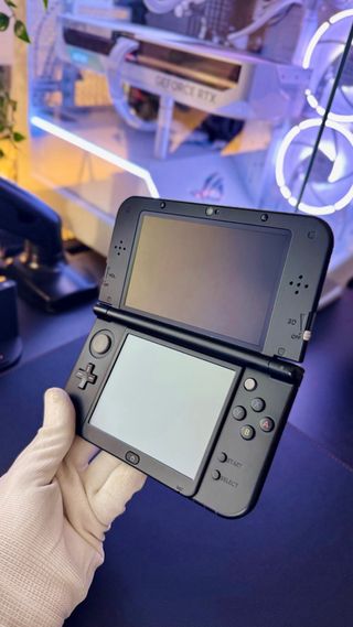 +200 Giochi New Nintendo 3DS XL Solgaleo e Lunala