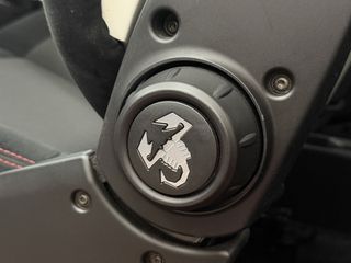 Abarth 500 Abarth 500 595 Competizione 1.4 16v T-Jet 132kW E6D