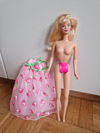 Lotto 5 Barbie + 1 Baby Barbie