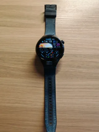 Huawei Watch 4 Pro - Come nuovo + custodia e caricabatterie