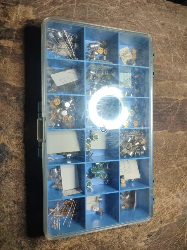 Lote componentes electrónicos varios