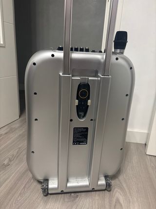 Maleta Karaoke CantaTui Pantalla Táctil