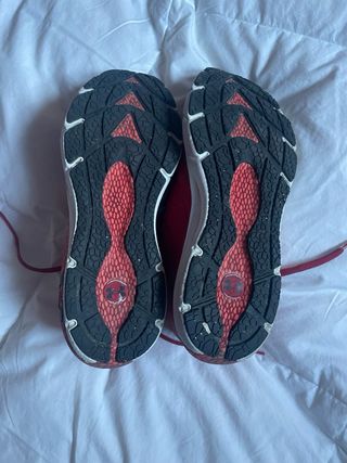 Zapatillas Under Armour Rojas
