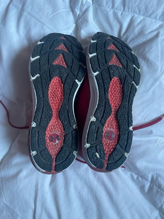 Zapatillas Under Armour Rojas