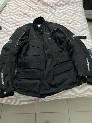 Chaqueta de moto Bering negra