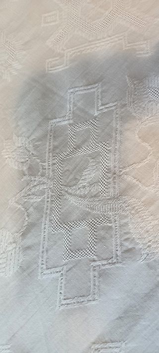 Copriletto matrimoniale vintage in piquet bianco