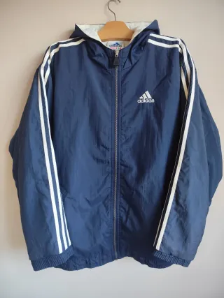 Chaqueta Adidas Vintage Azul y Blanco.