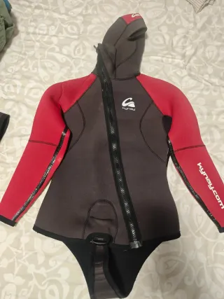 Neopreno Kynay barranquismo Talla 3 con Capucha