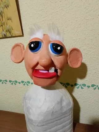 Cabeza de muñeco ventrílocuo