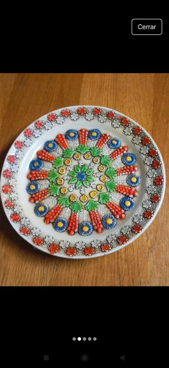 Lote 4 platos decorativos