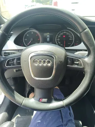 Audi a4 avant 2011