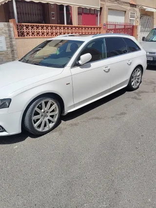 Audi a4 avant 2011